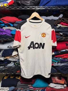 2010-2011 Manchester United Away Nike Football Soccer Jersey Aon Sponsor